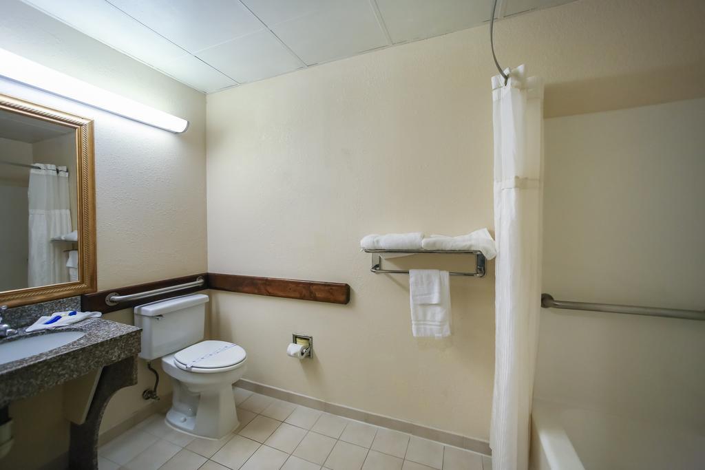 Econo Inn&suites