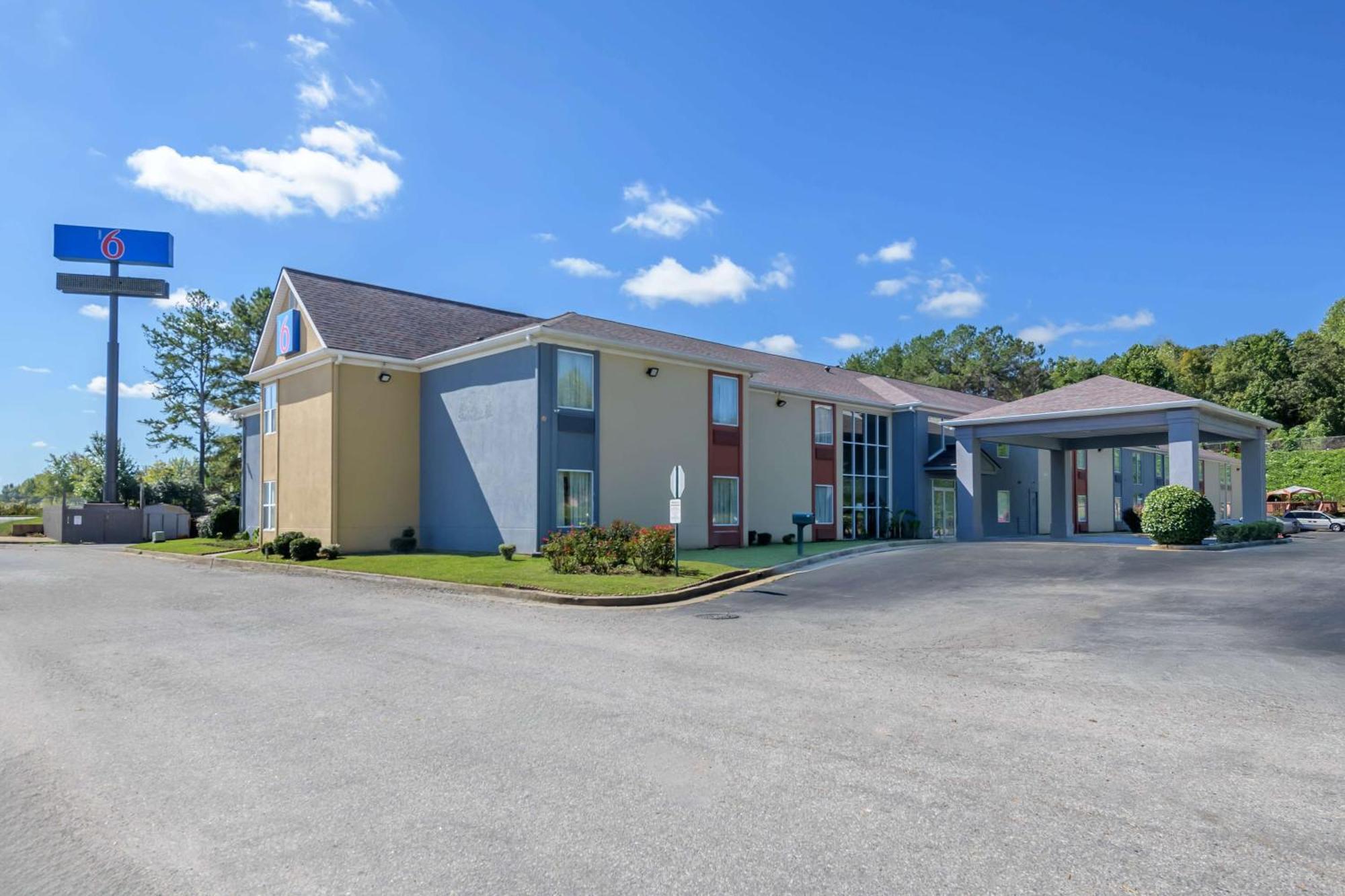 Hotel Econo Inn&suites 2*